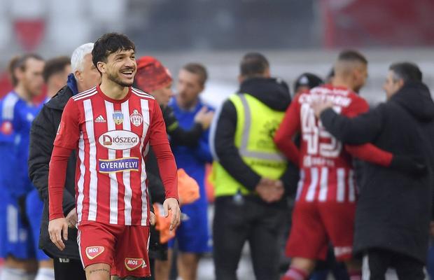 Cosmin Matei îl ironizează pe Adrian Mititelu: „Pe PlayStation se mai rejoacă partida”