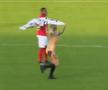 Invadator dezbrăcat la Rijnsburgse Boys și AFC,