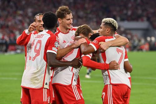 Vedetele lui Bayern au călcat pe bec / Foto: Imago