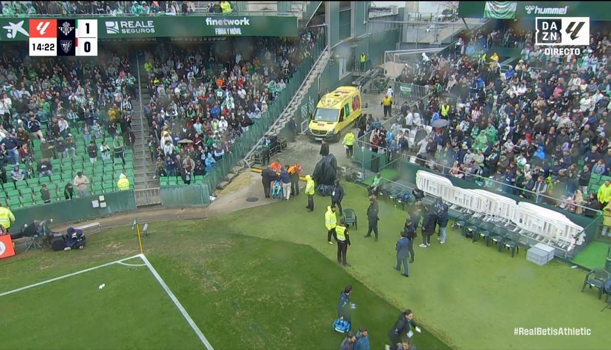 Guadalupe Porras, arbitru asistent, plină de sânge în timpul partidei din La Liga, dintre Betis - Bilbao 3-1