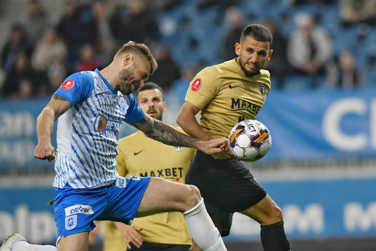 Moment controversat în Universitatea Craiova - Voluntari » Verdictul lui Marius Avram: „De asta e diferit față de eliminarea lui Nana Antwi”
