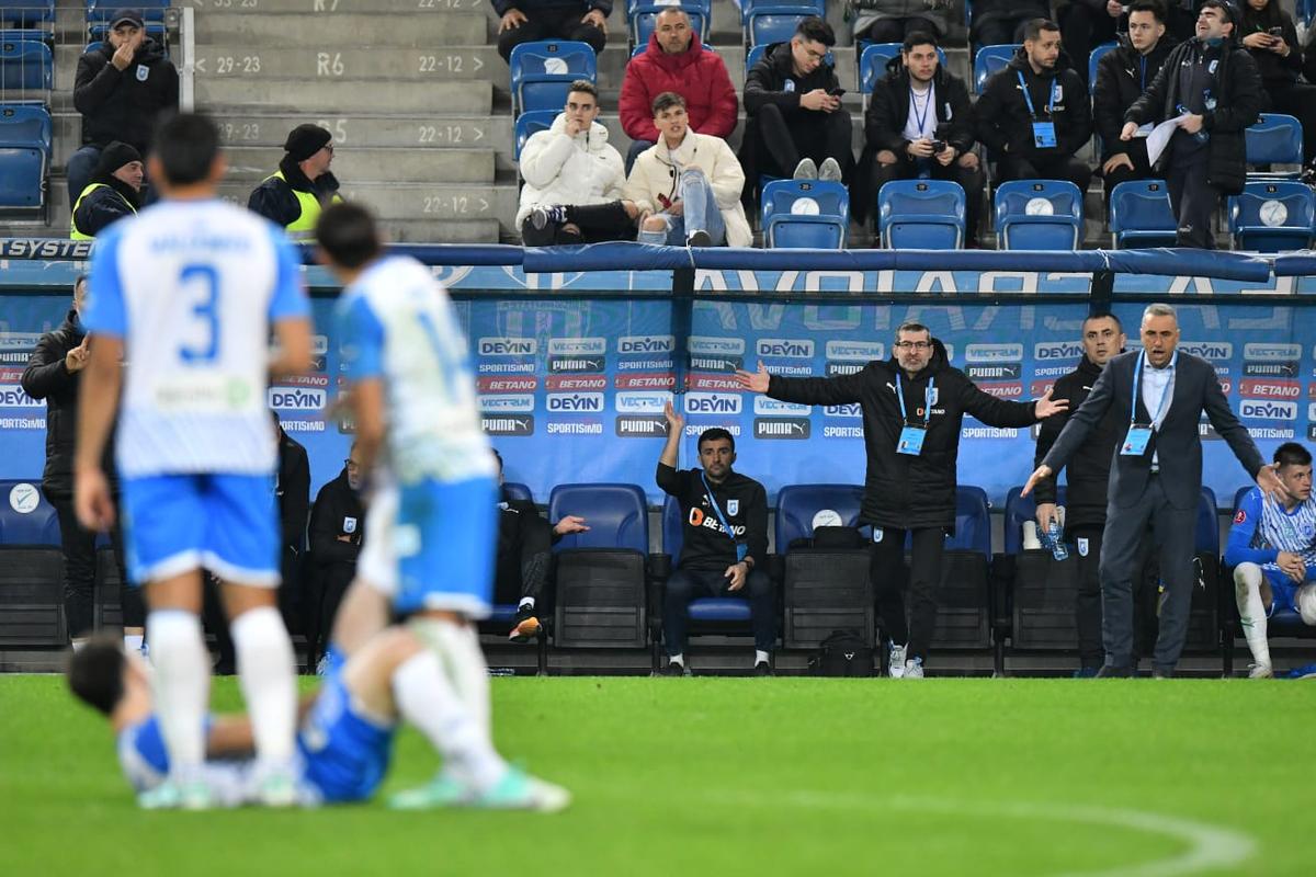 Moment controversat în Universitatea Craiova - Voluntari » Verdictul lui Marius Avram: „De asta e diferit față de eliminarea lui Nana Antwi”