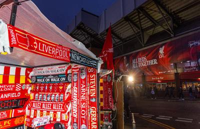 Liverpool a anunțat un contract de peste 300 de milioane de lire sterline » Revenire după 13 ani
