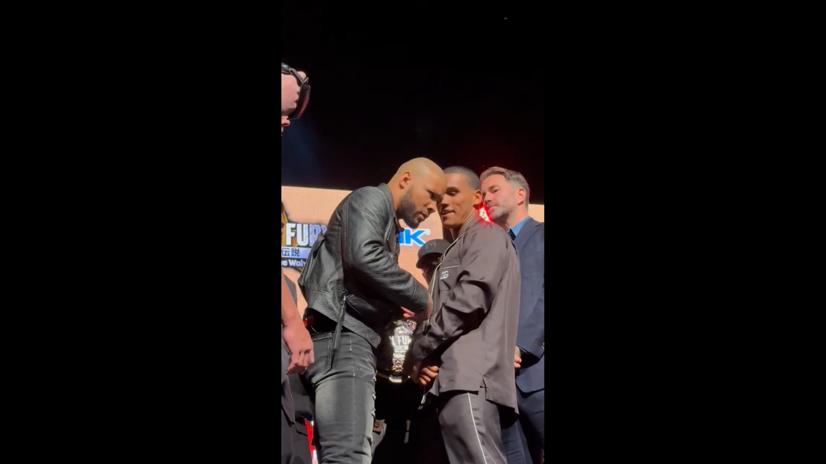 Chris Eubank Jr i-a spart un ou în față lui Conor Benn