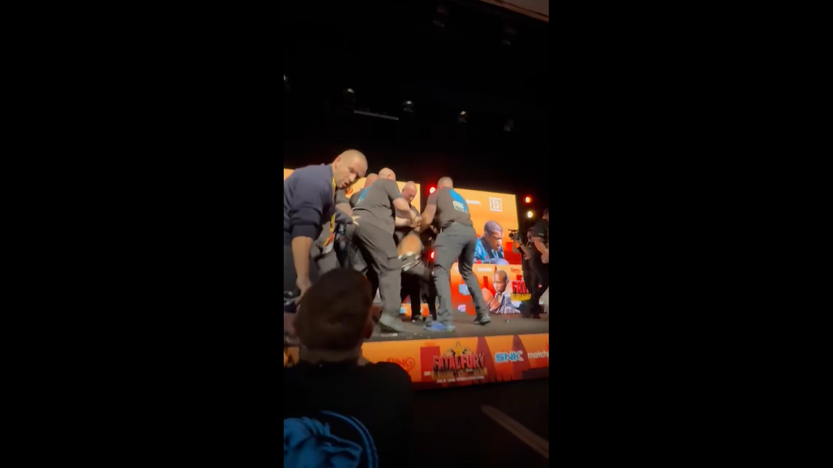 Chris Eubank Jr i-a spart un ou în față lui Conor Benn
