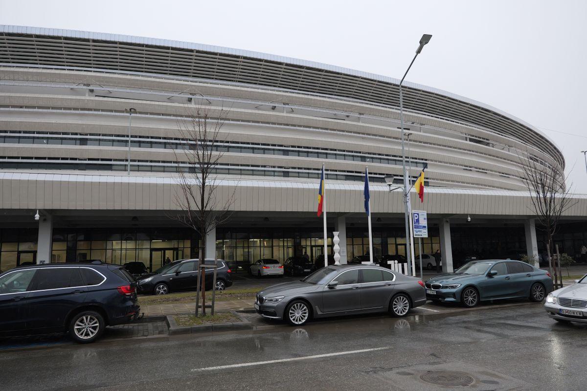 Probleme! Corvinul Hunedoara nu poate debuta la Petroșani în viitorul sezon de Superliga