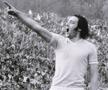 Gestul celebru făcut de Giorgio Chinaglia în fața peluzei fanilor lui AS Roma