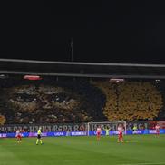 Scenografie Steaua Roșie la meciul cu Lille din Europa League // FOTO: Imago Images