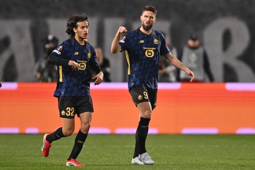 Olivier Giroud în Steaua Roșie Belgrad - Lille / Foto: Imago Images