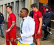 Douglas Costa a evoluat pe un stadion de 750 de locuri // Capturi FOTO: Tiktok @mundialitopodcast