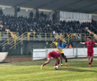 Douglas Costa a evoluat pe un stadion de 750 de locuri // Capturi FOTO: Tiktok @mundialitopodcast