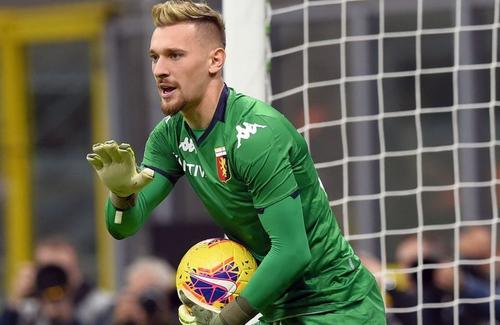 12 milioane de euro este cota de piață a lui Radu, potrivit Transfermarkt