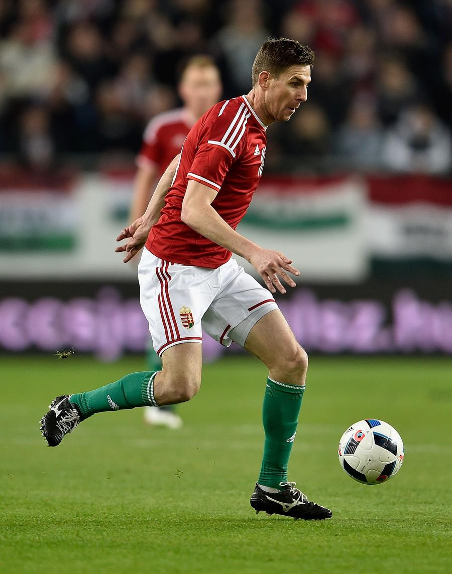 Zoltan Gera a strâns 97 de selecții în tricoul Ungariei Adrian Mutu e nașul maghiarilor » Zoltan Gera, selecționerul Ungariei U21, palmares extrem de slab în fața României