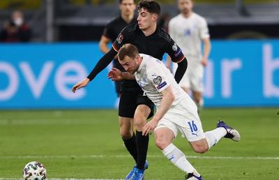 Lovit în partida cu Germania, mijlocașul lui CFR Cluj are probleme la un ochi!