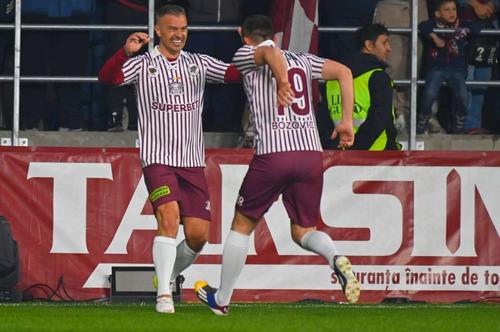 Astăzi are loc inaugurarea noului stadion Rapid. Invitat la eveniment, Daniel Pancu (44 de ani) nu a fost recunoscut la intrarea în stadion și nu i s-a permis accesul în primă fază.