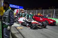 Accident terifiant în calificările din Arabia Saudită » Mașina lui Mick Schumacher s-a rupt în două! Prima reacție a pilotului