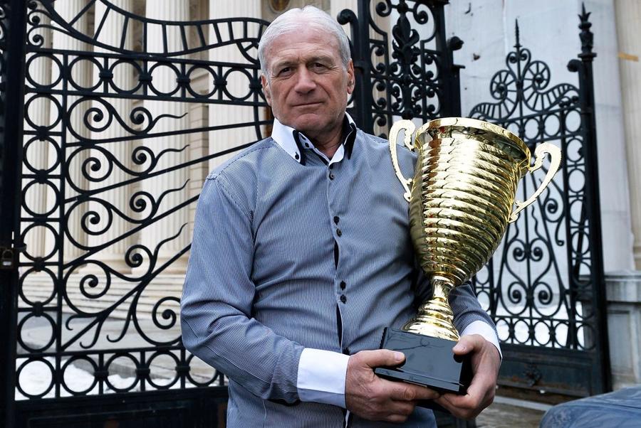 Liță Dumitru avea doar 20 de ani la Mondialul din 1970, când l-a înfruntat pe Pele Un nume uriaș, acid la adresa jucătorilor de la FCSB: „Pe cine să ia 500.000 de euro? Valoare prea mare nu există”