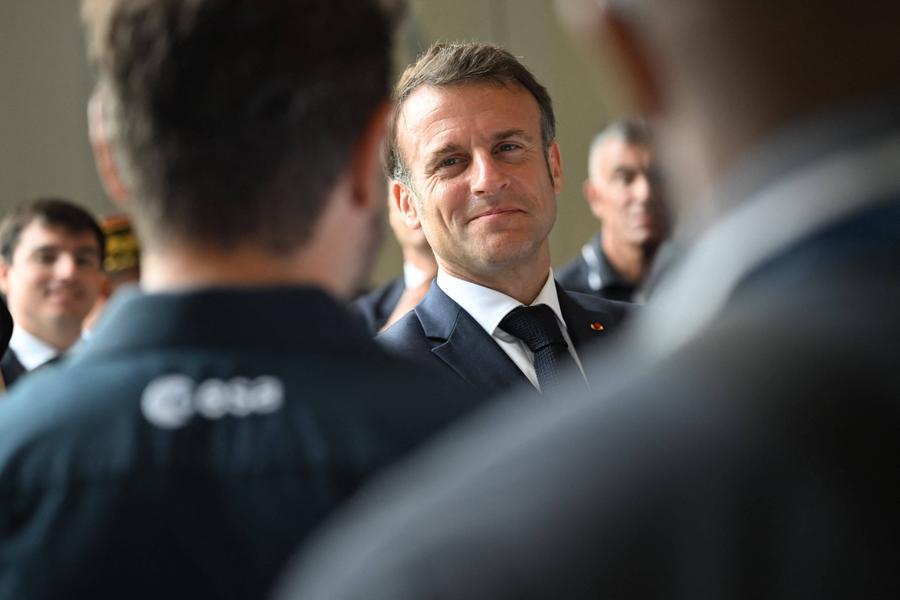 Emmanuel Macron în timpul vizitei din Guayana Franceză FOTO Imago Images Preşedintele Franţei despre posibilitatea unor atacuri teroriste la Jocurile Olimpice: „Risc zero nu există niciodată în viaţă”