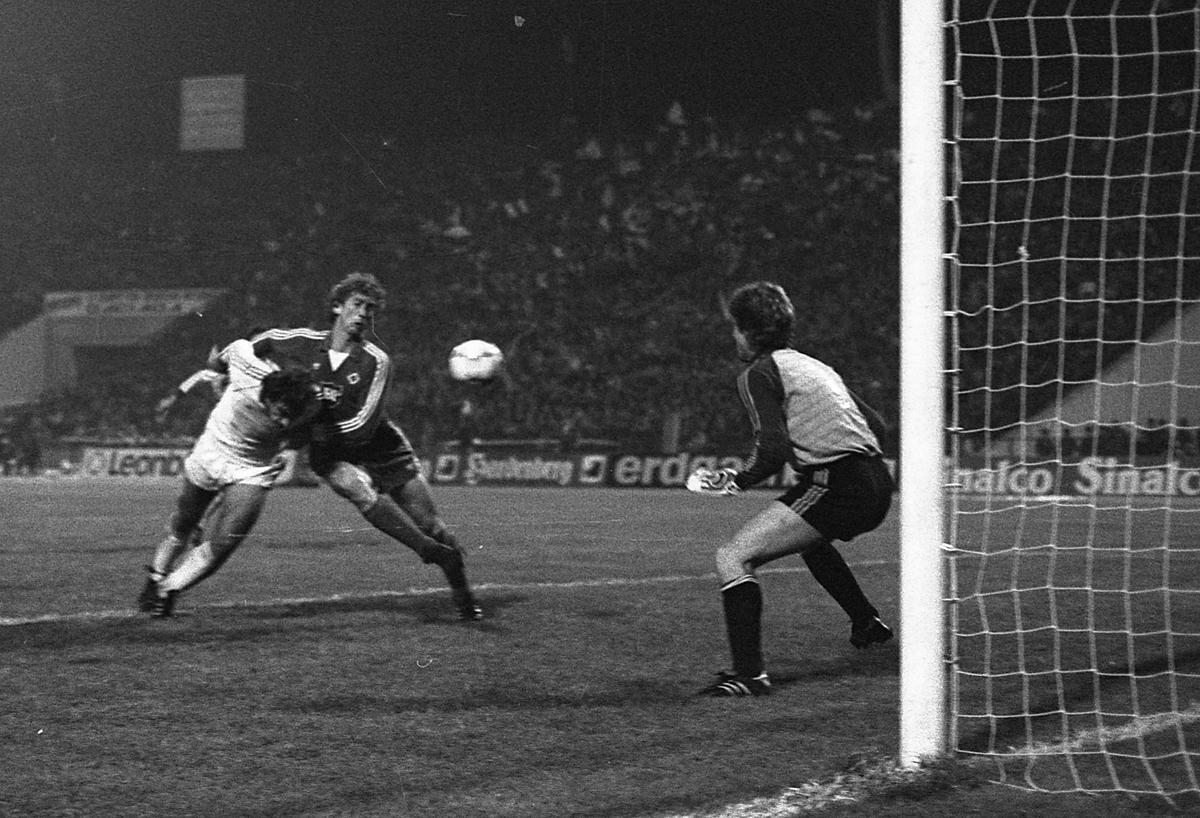 Dinamo - Hamburg 3-0.