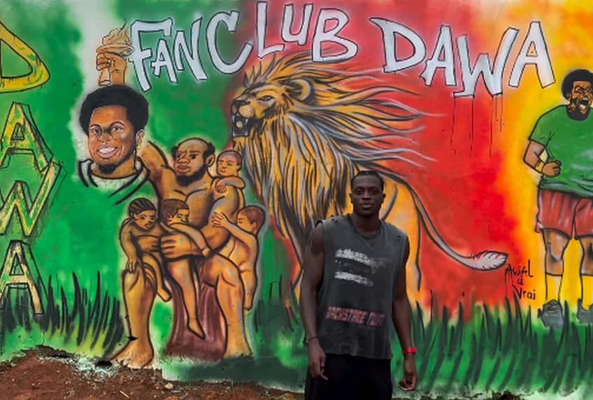 Joyksim Dawa (28 de ani), fundașul central al celor de la FCSB, este un fotbalist foarte apreciat în Camerun, țara lui natală.