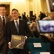 Gică Hagi și-a lansat cartea autobiografică „Drumul meu”. FOTO: Cristi Preda (GSP.RO)
