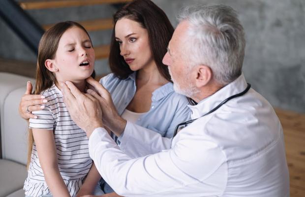 3 lucruri pe care trebuie să le știi despre afecțiunile aparatului respirator la copii