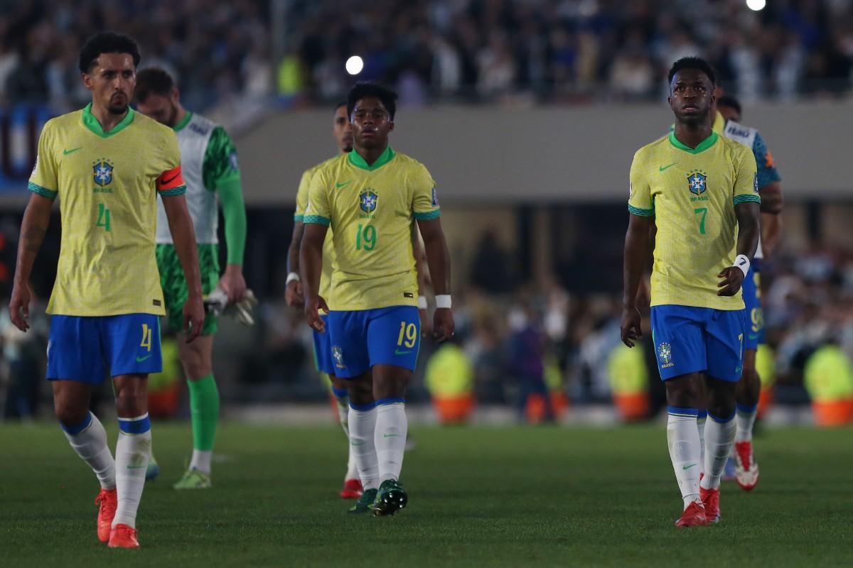 E pe făraș după umilința istorică din Argentina - Brazilia! 4 posibili înlocuitori ai selecționerului: a apărut un nume-surpriză