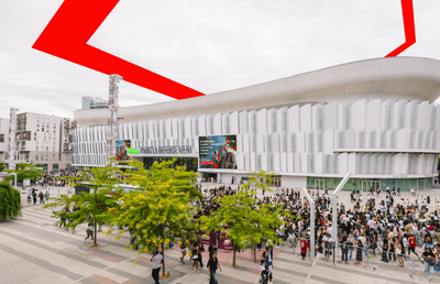 XTB, partener principal al Paris La Défense Arena, cel mai mare centru de divertisment din Europa și al doilea din lume  Spațiul, gazda concertelor Celine Dion