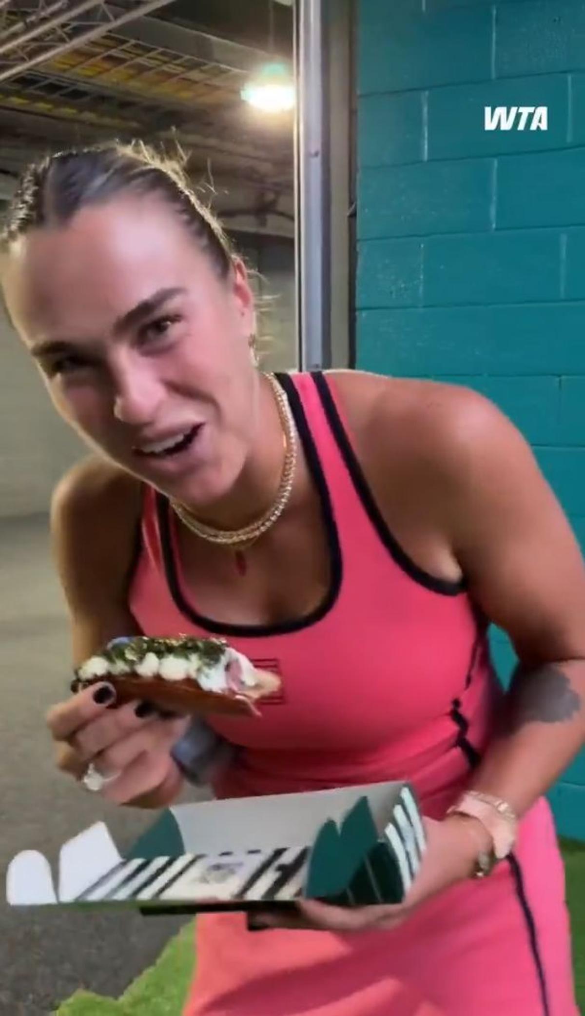Reacția Arynei Sabalenka când a gustat cel mai scump hot-dog din lume: „Oh, Doamne...” » Cât costă și ce conține
