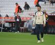 Andrei Burcă / Turcia - România, fotbaliștii „tricolori” au ieșit la inspecția gazonului / FOTO: Ionuț Iordache (GSP.ro)