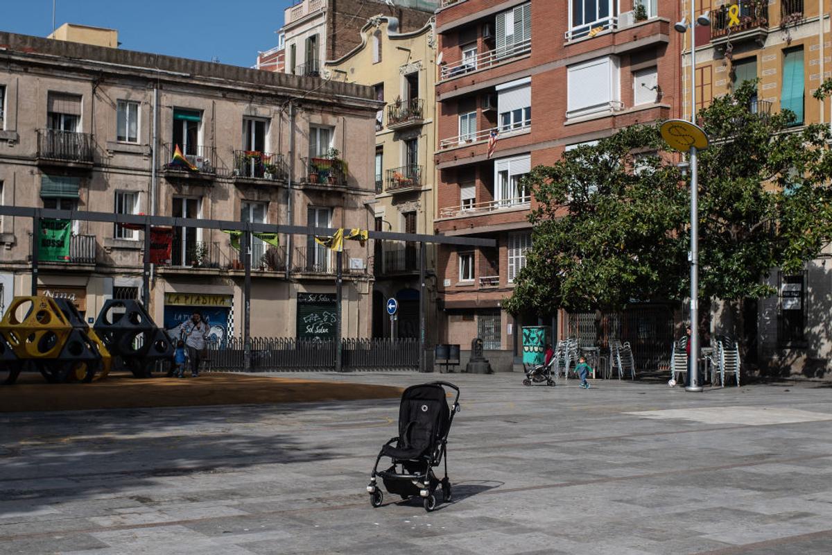 Spaniolii au început să reducă restricțiile » Copiii sub 15 ani au ieșit astăzi afară și au oferit imagini superbe