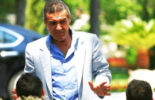 Gigi Becali spune că nu vrea să se mai implice în politică, dar și-a propus să elimine USR din peisaj ;)