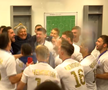 Mircea Lucescu, așa cum nu l-ați mai văzut! A fost aruncat în sus și udat cu șampanie în vestiar