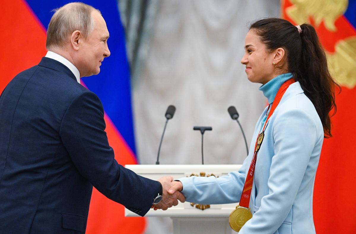 Campionii Rusiei, primiți de Putin la Kremlin / FOTO: Imago