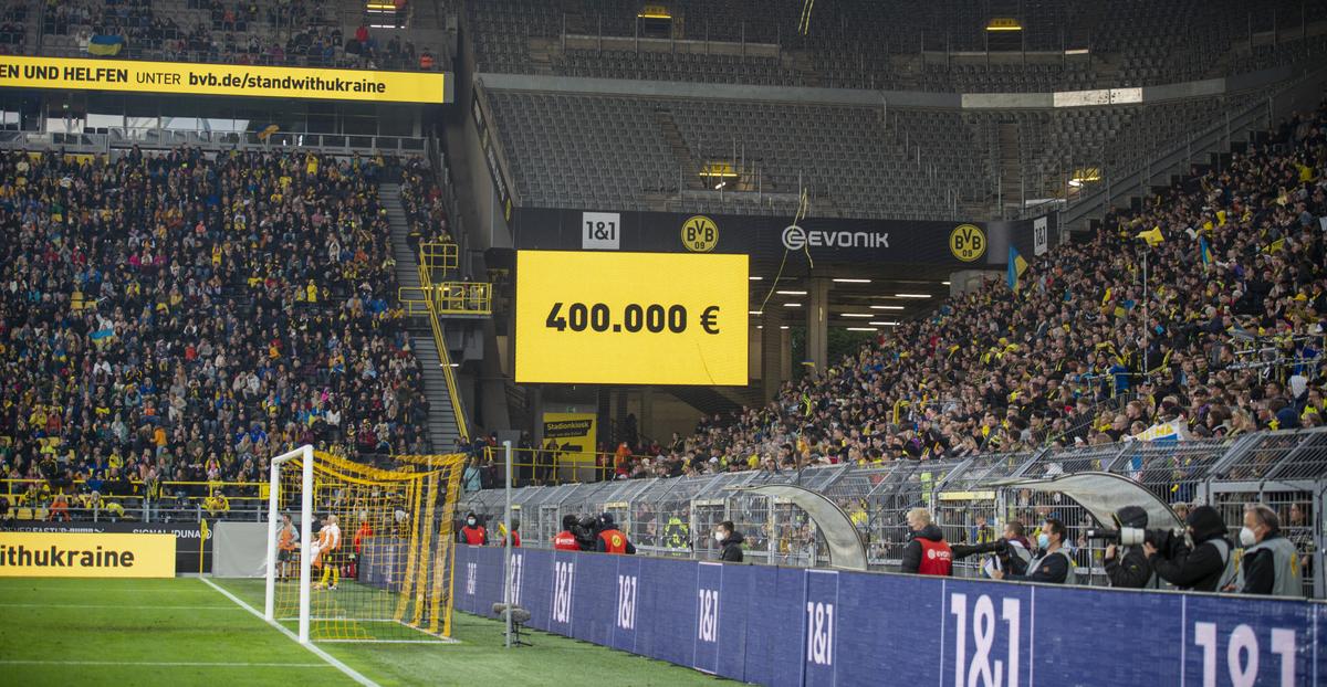 Mircea Lucescu, victorie în amicalul caritabil contra lui Dortmund » Momente emoționante + suma impresionantă strânsă din donațiile fanilor