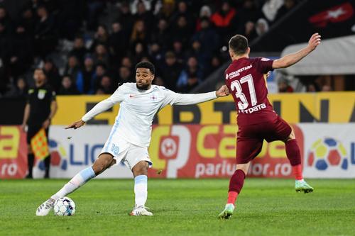 Valeriu Iftime, finanțatorul celor de la FC Botoșani, ar vrea să îl readucă pe mijlocașul Malcom Edjouma (25 de ani) de la FCSB.