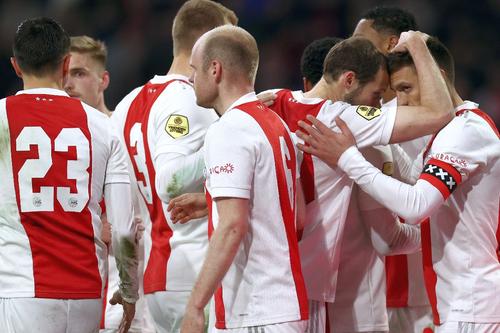 Federația olandeză a deschis o anchetă, după ce Daley Blind și Davy Klaassen, jucătorii lui Ajax, sunt bănuiți că au folosit informații din vestiar pentru a câștiga bani la jocul online Sorare / Sursă foto: Guliver/Getty Images