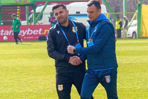 Nicolae Dică și-a luat la revedere de la argeșeni. Foto: facebook CS Mioveni