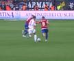 FOTO Accidentare Dani Iglesias în CSA Steaua - Dinamo