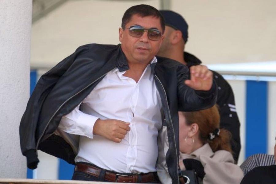 Vasile Turcu, ex-acționar Dinamo Dezvăluiri în tabloid: Adrian Ilie, săruturi cu fosta amantă a lui Vasile Turcu