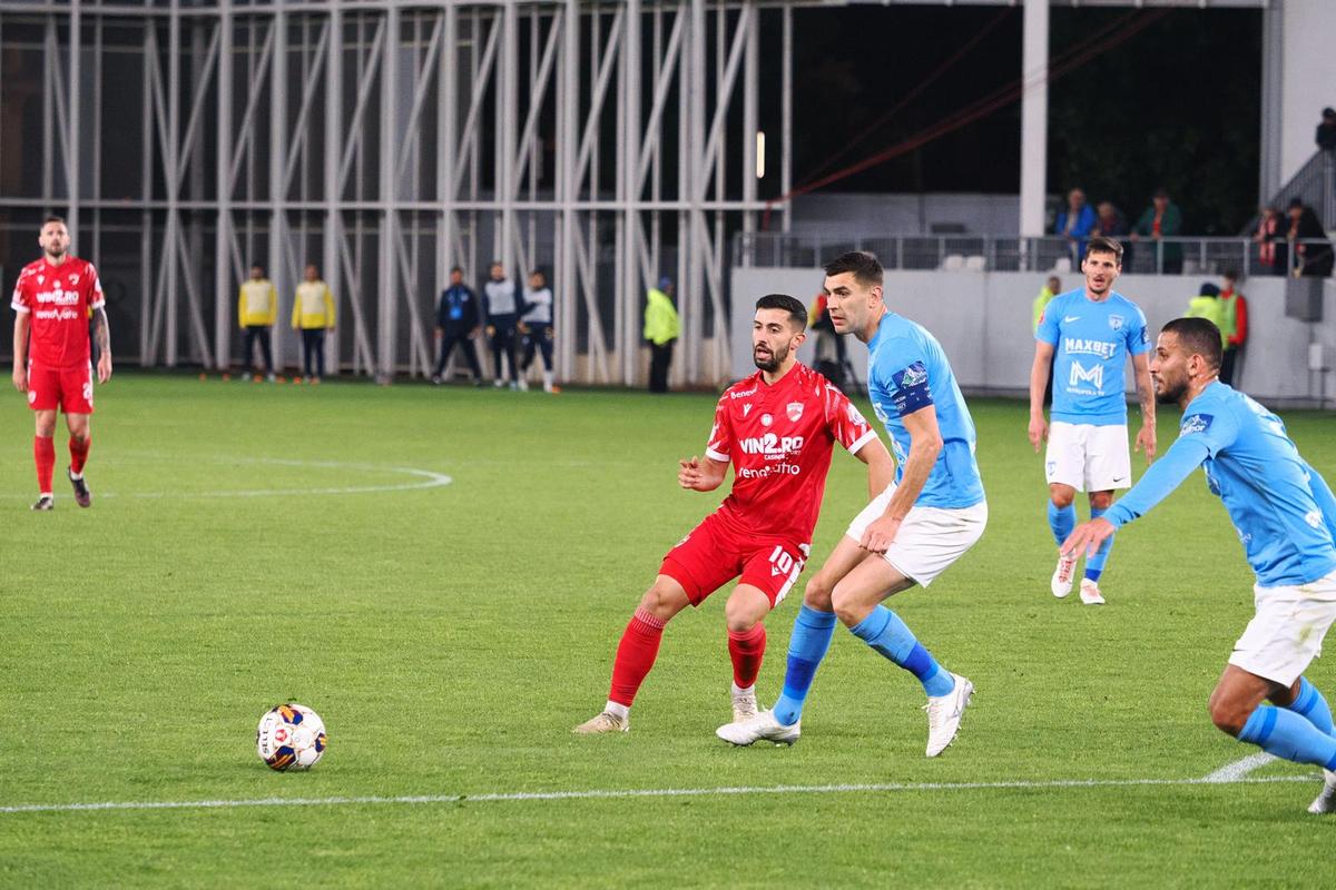 Ultrașii lui Dinamo au explicat motivul pentru care n-au intrat pe stadion la meciul cu Voluntari: „Conducerea clubului a reușit ceea ce Jandarmeria n-a putut”