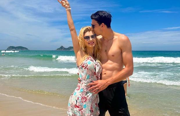 Ce spune Andreea Bălan despre căsătoria cu tenismenul Victor Cornea. „Au fost momente când sufeream și trebuia să urc pe scenă”