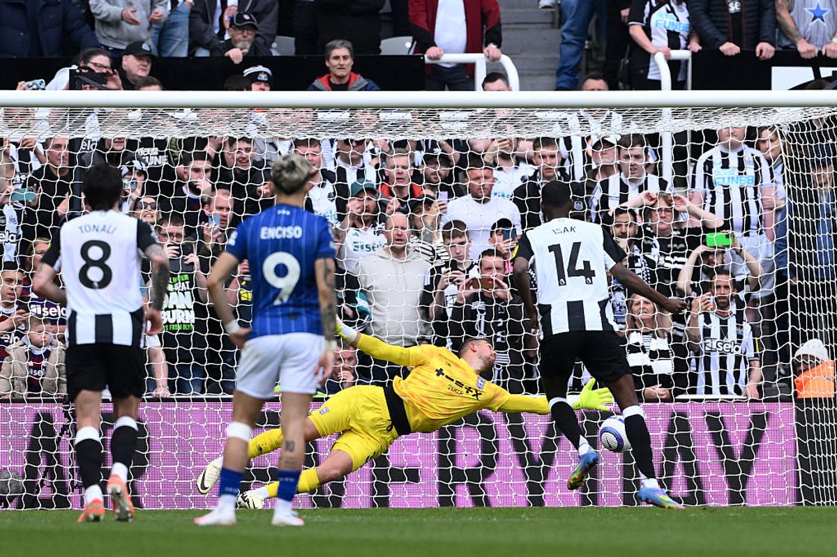 Newcastle - Ipswich