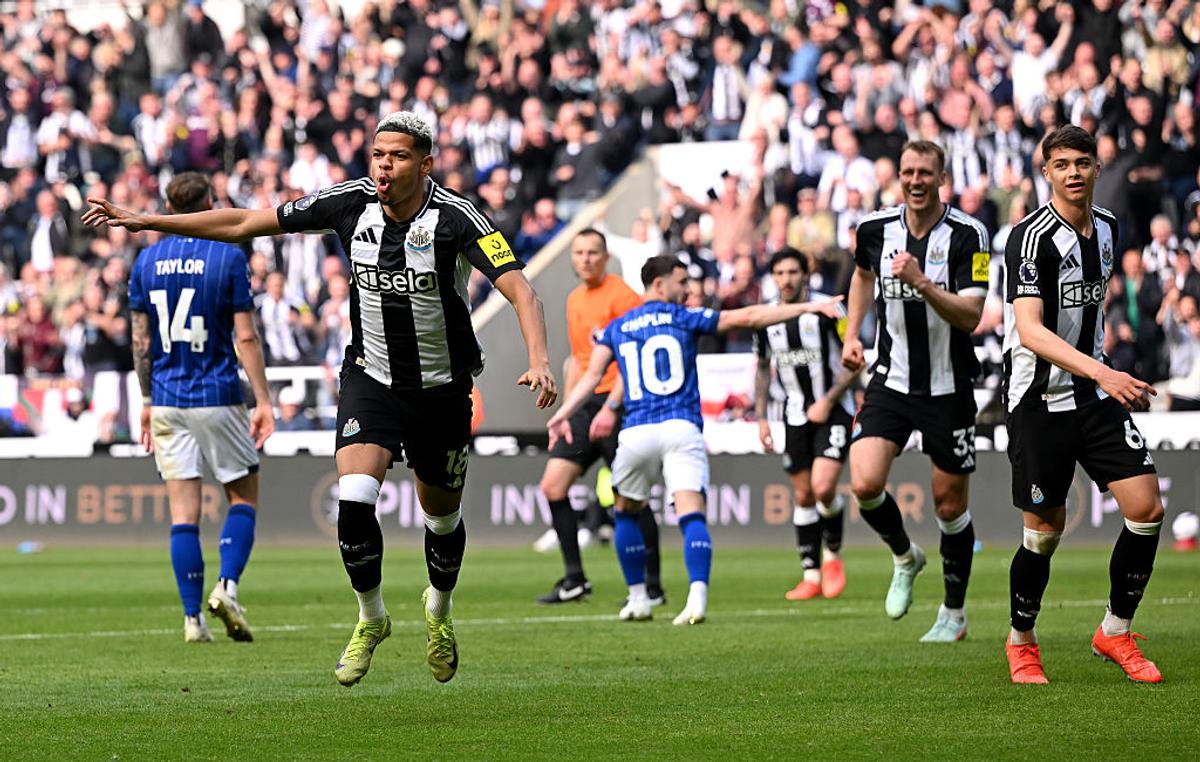 Newcastle - Ipswich