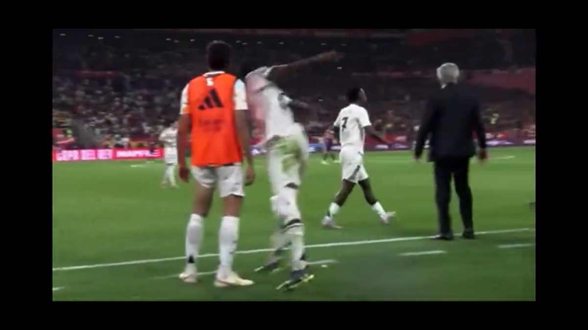 Rudiger a aruncat cu sticla după arbitru în El Clasico