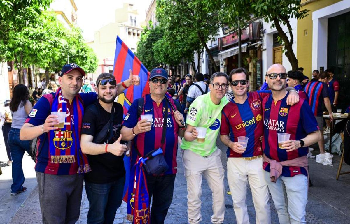 Imaginea zilei la Sevilla, înainte de Barcelona - Real Madrid » Până unde au mers fanii