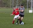 Echipa 100% românească din „Țara Fericirii” joacă într-un campionat cu reguli bizare: fotbal, handbal și rugby într-un meci!