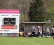 Echipa 100% românească din „Țara Fericirii” joacă într-un campionat cu reguli bizare: fotbal, handbal și rugby într-un meci!