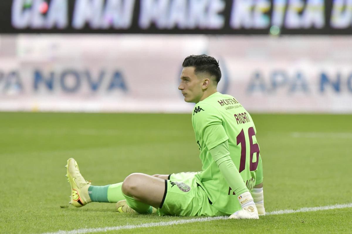„Ar fi o mare pierdere dacă ar pleca de la Dinamo” » Ilie Dumitrescu a explicat tot în direct la TV