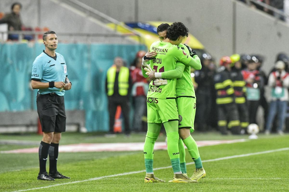 „Ar fi o mare pierdere dacă ar pleca de la Dinamo” » Ilie Dumitrescu a explicat tot în direct la TV